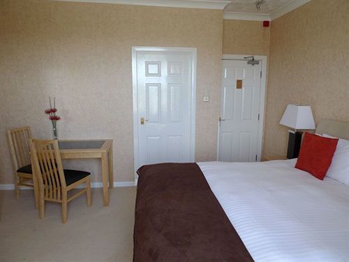 Ashburnham Hotel Pembrey Екстер'єр фото