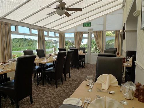 Ashburnham Hotel Pembrey Екстер'єр фото